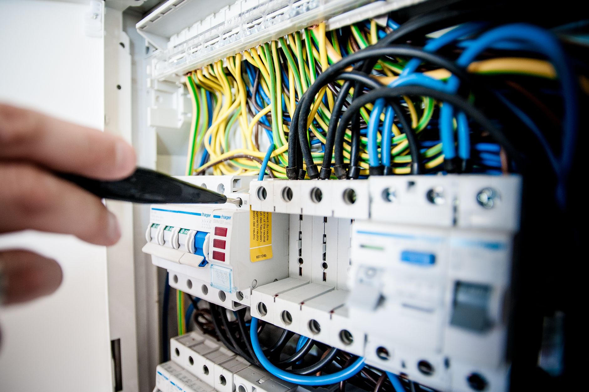 Électricien à Achères